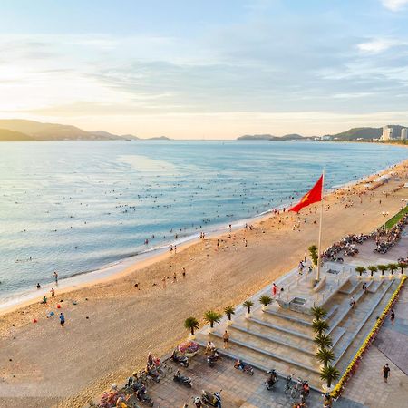 Az Five Stars Ocean View Apartment Nha Trang Eksteriør bilde